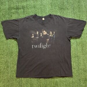 Twilight Saga T Shirt Vintage Cast Horror Romance TV Show Movie Tee size XL